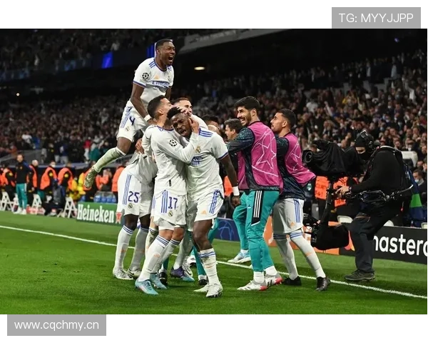 与顶级边锋竞争：维尼修斯如何争夺世界第一