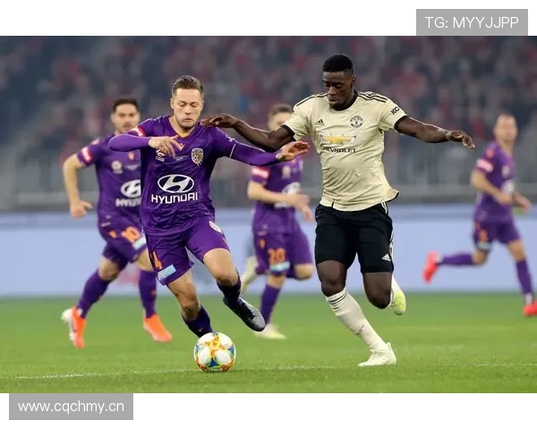 马尔基尼奥斯对阵拜仁曼城等强队的防守表现分析