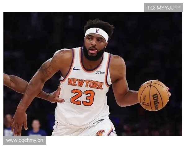 米切尔·罗宾逊以封盖与篮板重塑禁区防守角色